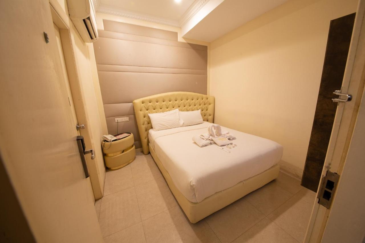 Ritzton Hotel Johor Bahru Exteriör bild