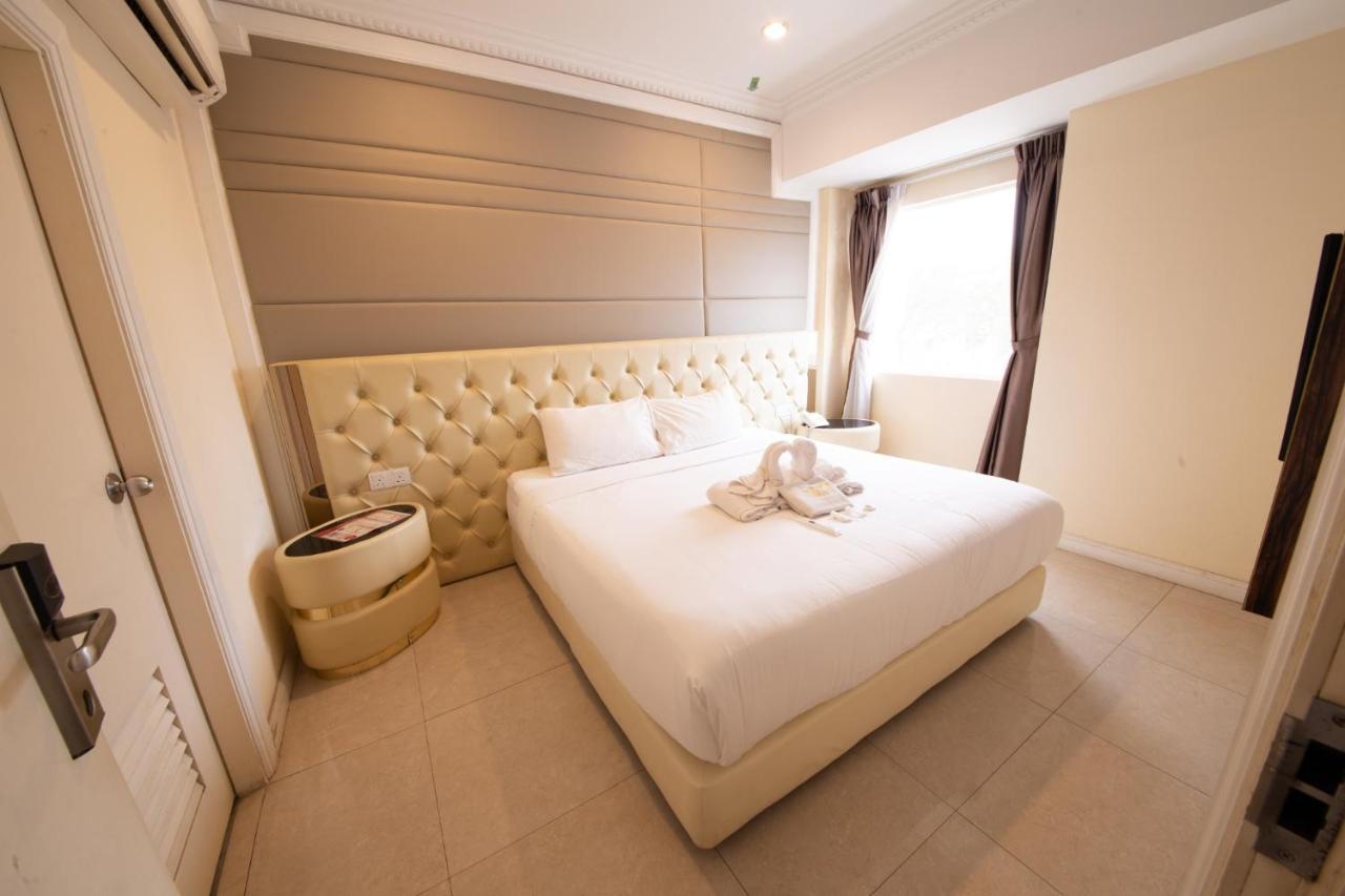 Ritzton Hotel Johor Bahru Exteriör bild