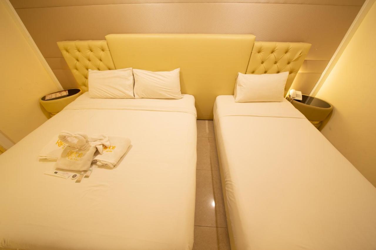 Ritzton Hotel Johor Bahru Exteriör bild