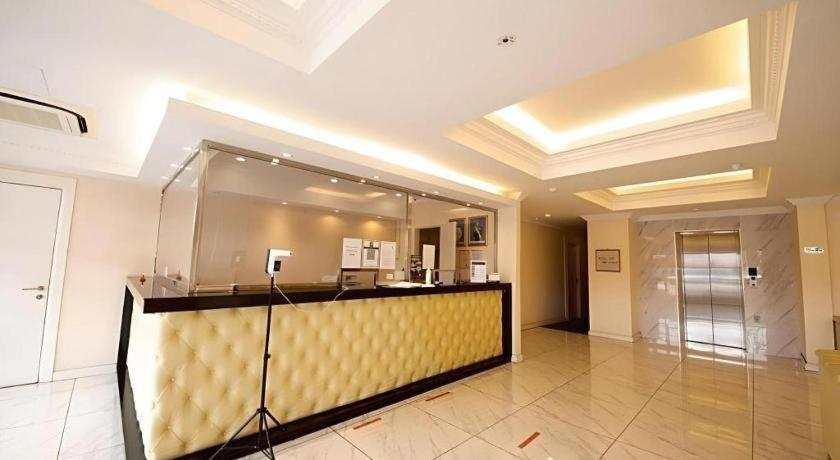 Ritzton Hotel Johor Bahru Exteriör bild