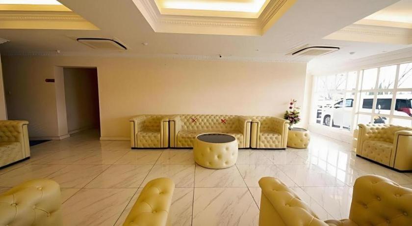 Ritzton Hotel Johor Bahru Exteriör bild