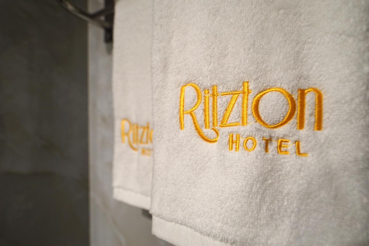 Ritzton Hotel Johor Bahru Exteriör bild