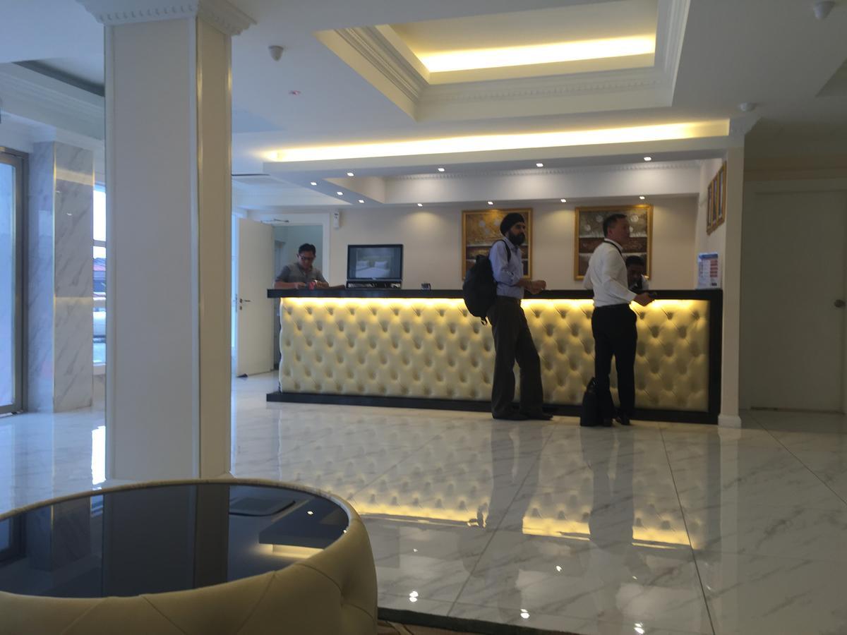 Ritzton Hotel Johor Bahru Exteriör bild
